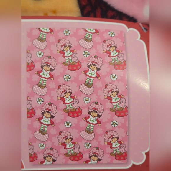 Strawberry Shortcake Pink Blanket - Picture 5 of 5